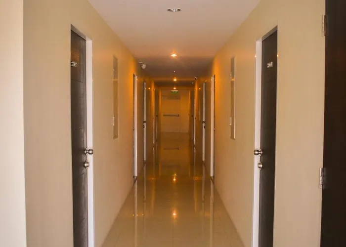 Love hotel Sixty Star Place